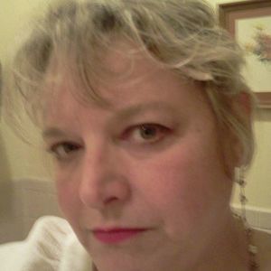 Meet your Posher, April